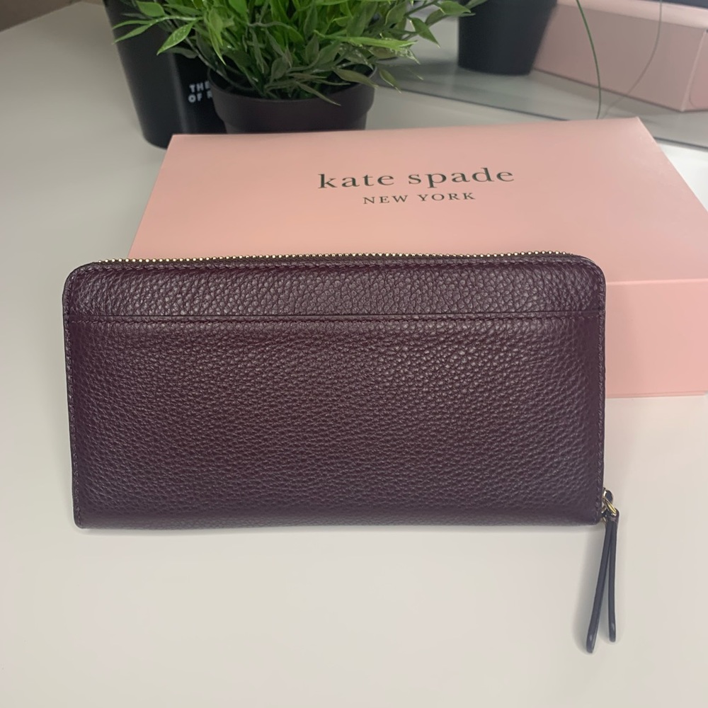 Kate Spade Wallet - Picture 2 of 6